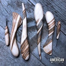 Load image into Gallery viewer, The Blanche