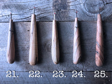 Load image into Gallery viewer, Seam Rippers
