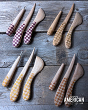 Load image into Gallery viewer, The Gambit
